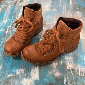 Women’s Sugar Brand Boots